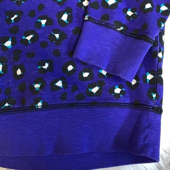 kate spade • cyber tokyo cheetah sweatshirt - Picture 9 of 11